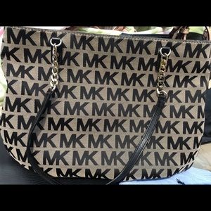 Michael kors bag